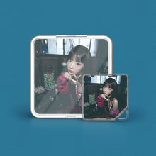Load image into Gallery viewer, YeoJin 1st Single Album 'Lv1'