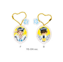 Load image into Gallery viewer, Hearts2Hearts 2nd Mini Album ‘Lemon Tang’ Pop-Up Official MD - Acrylic Keyring