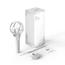 Load image into Gallery viewer, OH MY GIRL OFFICIAL LIGHT STICK VER 1.5 (DAMAGED)
