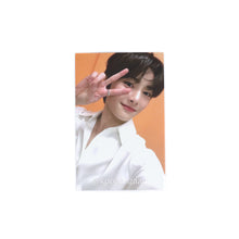 Load image into Gallery viewer, Stray Kids 'Go Live' GO生 Official Album Photocard