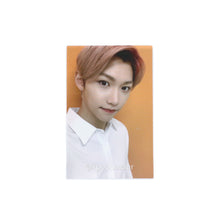 Load image into Gallery viewer, Stray Kids 'Go Live' GO生 Official Album Photocard