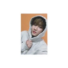 Load image into Gallery viewer, Stray Kids 'Go Live' GO生 Official Album Photocard