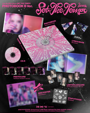 Load image into Gallery viewer, izna 3rd Mini Album 'SET THE TEMPO' (Photobook Ver.)