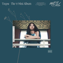 Load image into Gallery viewer, TZUYU 1st Mini Album 'abouTZU'