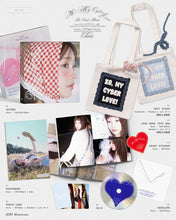 Load image into Gallery viewer, CHUU 1st Full Album 'XO, My Cyberlove' (Love Ver.)