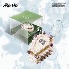 Load image into Gallery viewer, ITZY 12th Mini Album 'Motto' (Cake Clicker Keyring Ver.)