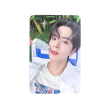 Load image into Gallery viewer, The Boyz &#39;[PHANTASY] Pt.1 Christmas In August&#39; Apple Music POB Benefit Photocard
