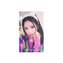 Load image into Gallery viewer, HeeJin &#39;K&#39; Soundwave VC Benefit Photocard
