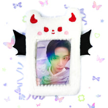 Load image into Gallery viewer, Fluffy Animal Photocard Holder Keyring