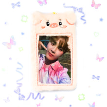 Load image into Gallery viewer, Fluffy Animal Photocard Holder Keyring