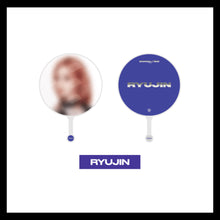 Load image into Gallery viewer, ITZY 2ND WORLD TOUR 'BORN TO BE' IN SEOUL OFFICIAL MD - MINI IMAGE PICKET