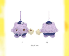 Load image into Gallery viewer, Hearts2Hearts 2nd Mini Album ‘Lemon Tang’ Pop-Up Official MD - Marine Look Doll Keyring
