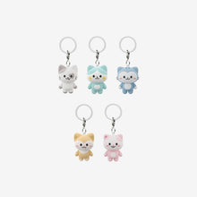 Load image into Gallery viewer, ITZY 3rd World Tour 'TUNNEL VISION' Official MD - TWINZY Mini Charm