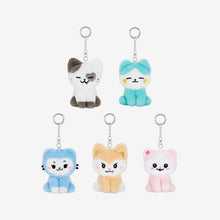 Load image into Gallery viewer, ITZY x TWINZY POP-UP STORE 'MIDZY'S CELLS' OFFICIAL MD - TWINZY PLUSH KEYRING SITTING Ver.