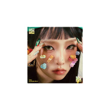 Load image into Gallery viewer, YENA 3rd Single Album '네모네모'