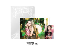 Load image into Gallery viewer, [PREORDER] aespa WEEK &#39;Rich Man&#39; Official MD - Postcard &amp; Hologram Photocard Set
