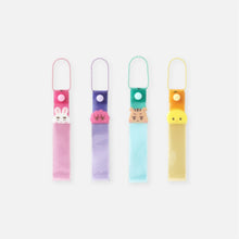 Load image into Gallery viewer, [PREORDER] SHINee 2025 SHINee WORLD VII &#39;E.S.S.A.Y&#39; OFFICIAL MD - Confetti Holder Key Ring
