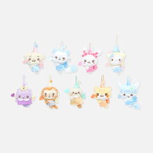 Load image into Gallery viewer, [PREORDER] Hearts2Hearts 'ICONIC HEART' Official MD - Magical Doll Keyring
