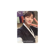 Load image into Gallery viewer, Stray Kids &#39;NoEasy&#39; Official Album Photocard
