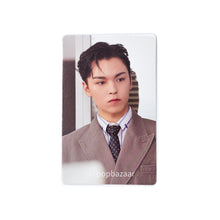 Load image into Gallery viewer, Seventeen &#39;FML&#39; Weverse Shop POB Benefit Photocard
