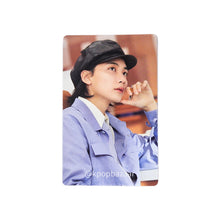 Load image into Gallery viewer, Seventeen &#39;FML&#39; Weverse Shop POB Benefit Photocard
