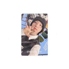 Load image into Gallery viewer, SEVENTEEN &#39;17 IS RIGHT HERE&#39; Weverse Global GV Event Benefit Photocard

