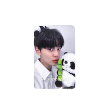 Load image into Gallery viewer, ZEROBASEONE &#39;You had me at HELLO&#39; Apple Music Solar POB Benefit Photocard
