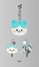 Load image into Gallery viewer, ITZY 3rd World Tour 'TUNNEL VISION' Official MD - TWINZY Plush Mini Picket Keyring
