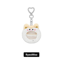 Load image into Gallery viewer, [PREORDER] ITZY x TWINZY POP-UP STORE &#39;ON AIR&#39; OFFICIAL MD - TWINZY Can Badge Holder
