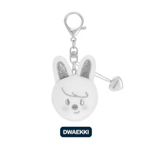 Load image into Gallery viewer, Stray Kids World Tour &#39;dominATE : celebrATE&#39; Official MD - SKZOO Face Keyring (Silver Ver.)
