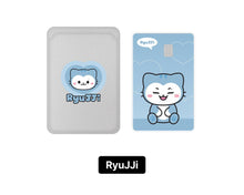 Load image into Gallery viewer, [PREORDER] ITZY x TWINZY POP-UP STORE &#39;ON AIR&#39; OFFICIAL MD - TWINZY Magnetic Card Wallet
