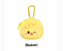 Load image into Gallery viewer, [PREORDER] Stray Kids World Tour 'RUN IT SEOUL' Official MD - SKZOO Mini Backpack Keyring
