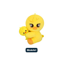 Load image into Gallery viewer, [PREORDER] Stray Kids World Tour &#39;dominATE : celebrATE&#39; Official MD - SKZOO Magnet Plush Set
