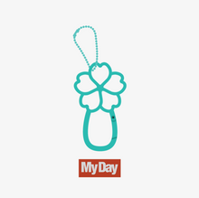 Load image into Gallery viewer, [PREORDER] DAY6 10th Anniversary Tour &#39;The DECADE&#39; Official MD - METAL KARABINER
