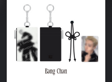 Load image into Gallery viewer, [PREORDER] Stray Kids World Tour 'RUN IT SEOUL' Official MD - Card Holder Keyring
