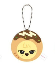 Load image into Gallery viewer, IVE x MINIVE POP-UP STORE &#39;MINIVE SCHOOL&#39; in TOKYO Official MD - Face Keyring (Takoyaki Ver.)
