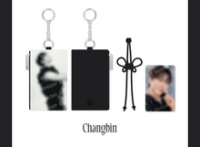 Load image into Gallery viewer, [PREORDER] Stray Kids World Tour 'RUN IT SEOUL' Official MD - Card Holder Keyring
