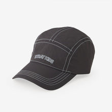 Load image into Gallery viewer, [PREORDER] Stray Kids World Tour 'RUN IT JAPAN' Official MD - Cap

