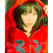 Load image into Gallery viewer, [PREORDER] LE SSERAFIM DICON Volume Nº32 'ENDLESS TEMPO' (B TYPE)
