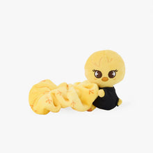 Load image into Gallery viewer, [PREORDER] Stray Kids World Tour 'RUN IT JAPAN' Official MD - Scrunchie
