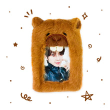 Load image into Gallery viewer, Fluffy Photocard Holder Keyring
