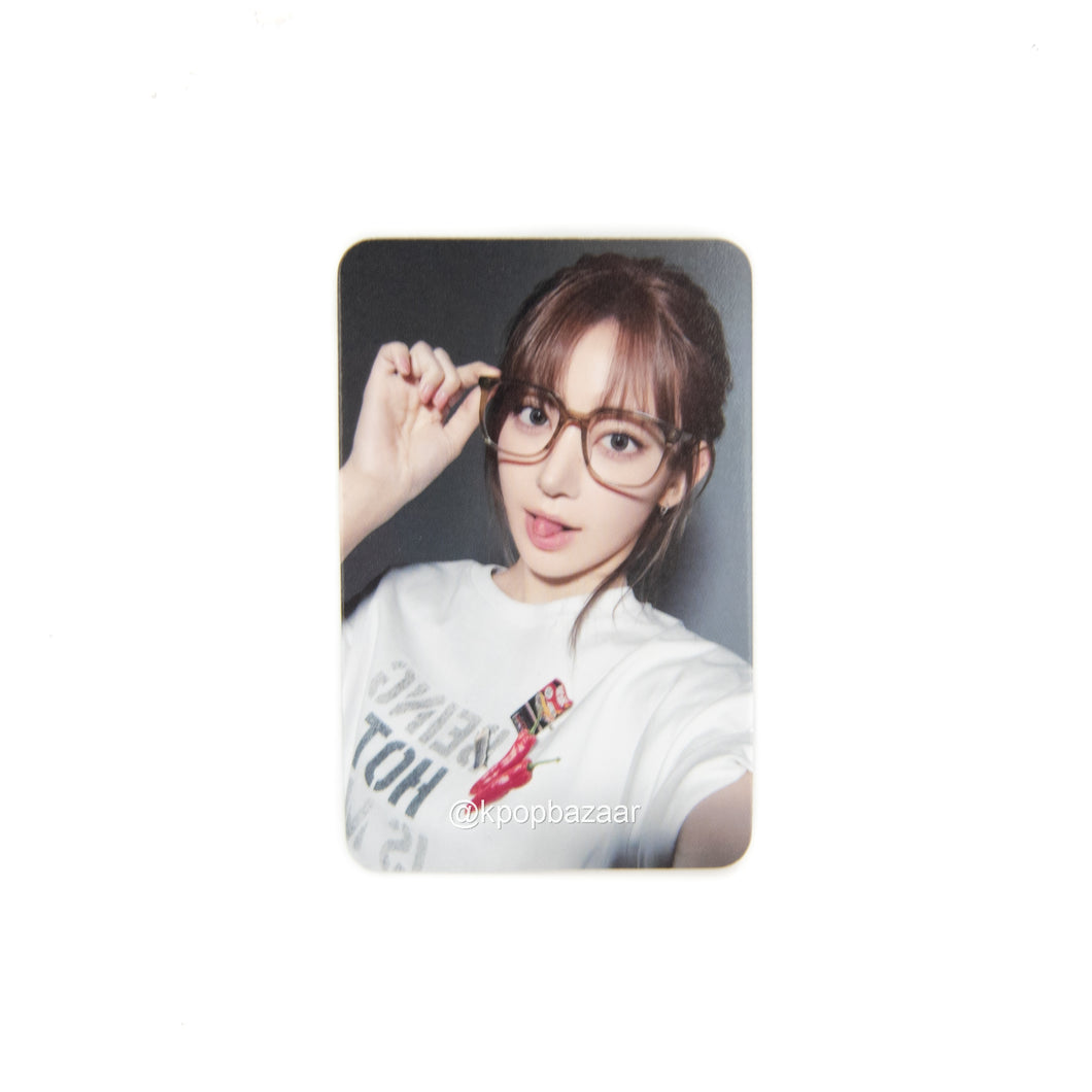 LE SSERAFIM 'HOT' Soundwave Lucky Draw Benefit Photocard