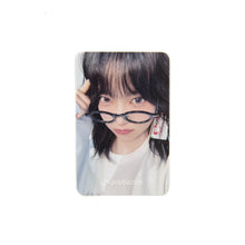 Load image into Gallery viewer, LE SSERAFIM &#39;HOT&#39; Soundwave Lucky Draw Benefit Photocard
