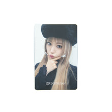 Load image into Gallery viewer, LE SSERAFIM &#39;HOT&#39; Makestar POB Benefit Photocard
