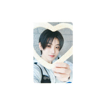 Load image into Gallery viewer, KickFlip &#39;Flip it, Kick it!&#39; Makestar Lucky Draw Benefit Photocard
