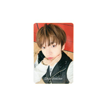 Load image into Gallery viewer, KickFlip &#39;Flip it, Kick it!&#39; Makestar Lucky Draw Benefit Photocard
