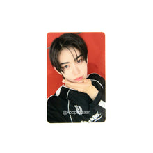Load image into Gallery viewer, KickFlip &#39;Flip it, Kick it!&#39; Makestar Lucky Draw Benefit Photocard
