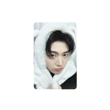 Load image into Gallery viewer, ZEROBASEONE &#39;Blue Paradise&#39; Apple Music Digipack Ver. VC Round 3 Benefit Photocard
