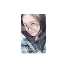 Load image into Gallery viewer, STAYC &#39;STAY TUNED&#39; in Seoul Official MD Benefit Photocard
