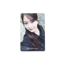 Load image into Gallery viewer, STAYC &#39;STAY TUNED&#39; in Seoul Official MD Benefit Photocard
